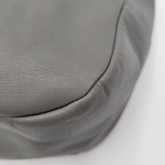 Coach 1941 Bedford Hobo In Heather Grey - Picture 5 of 16